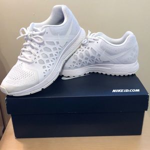 NIKE Pegasus 31 Sneakers